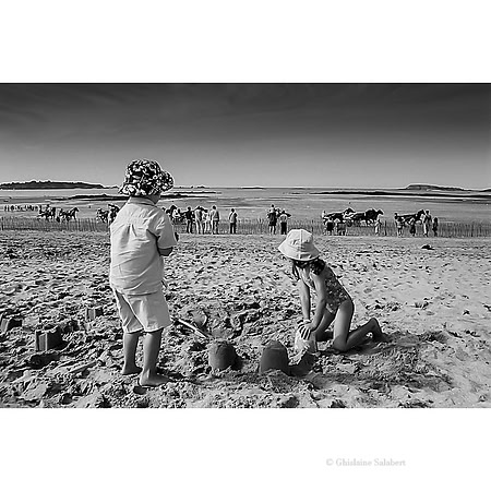 Les courses hippiques sur la plage de Lancieux