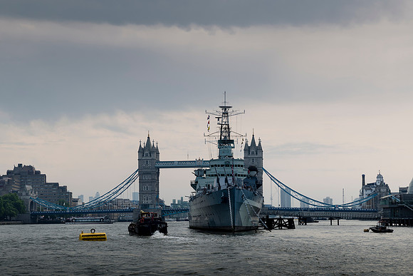 Overcast weather over Tower Bridge & HMS Belfast